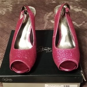 City Streets size 10 Hot Pink Heels